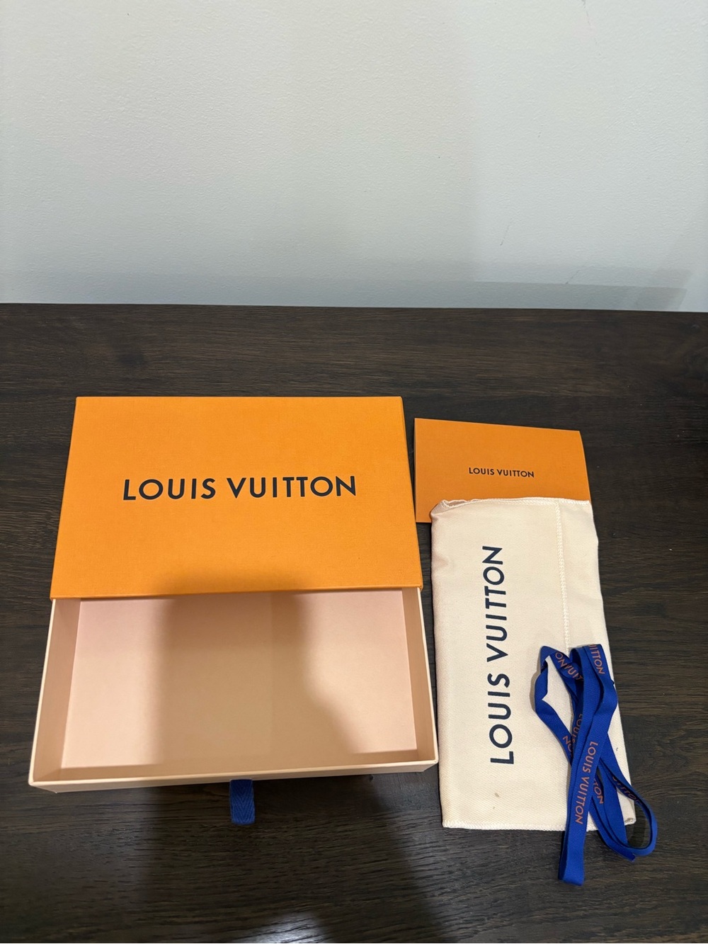 Louis Vuitton Gift Box comes with dust Bag & Ribbon 9x6 x2.4 ,authentic NEW
